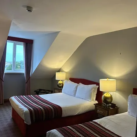 Viking House Donegal 3*