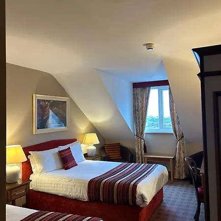 Viking House Donegal מלון 3*